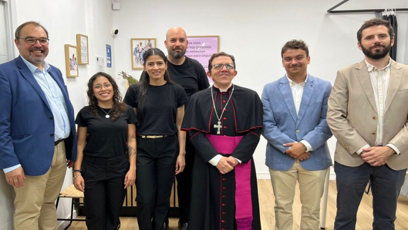 Nueva tienda de Moda re- en el centro de Dos Hermanas