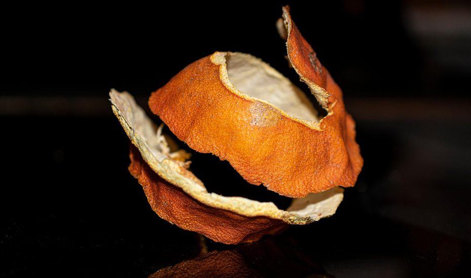 Investigadores andaluces diseñan un proceso que convierte residuos de naranja en hidrógeno verde