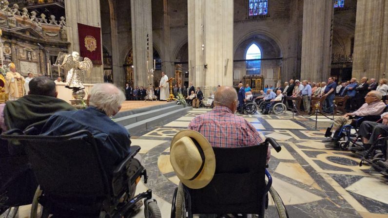Monseñor Saiz Meneses: «La caridad hoy exige creatividad»
