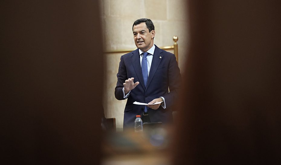 Andalucía amplía a 1.200 euros la deducción por alquiler a jóvenes y mayores, y a 1.500 euros para personas con discapacidad