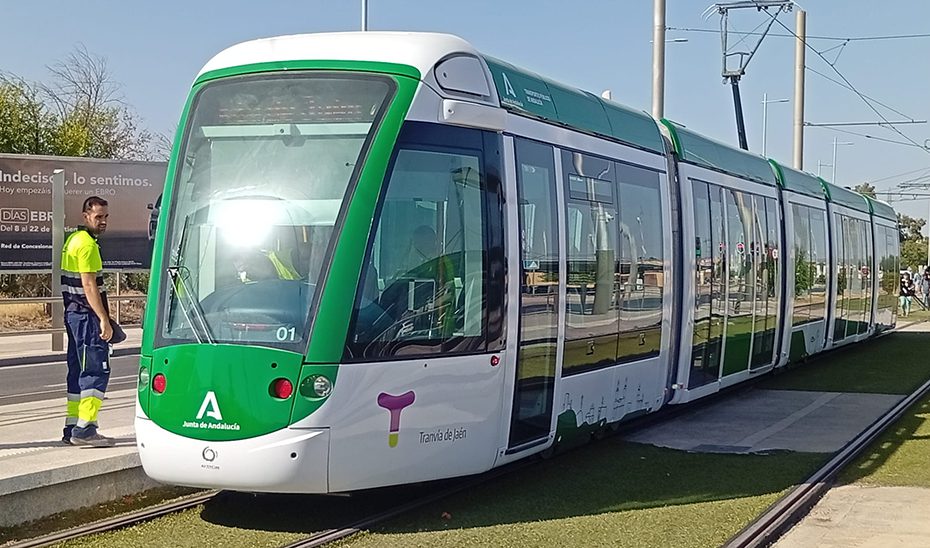 El Gobierno andaluz recibe cuatro ofertas para el contrato de operaciones del tranvía de Jaén