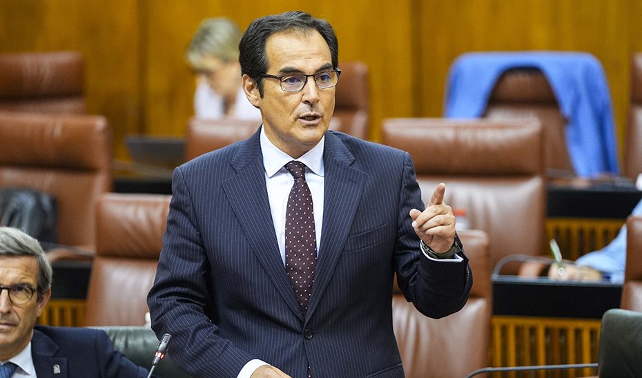 La Junta exige información al Gobierno frente al “apagón” sobre los fallos de las pulseras antimaltrato