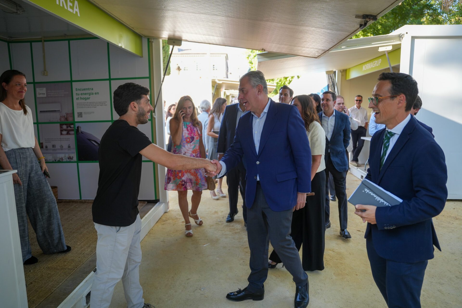 El alcalde Sanz destaca su apuesta por la construcción y rehabilitación de viviendas en la inauguración de Rehabilitaverde