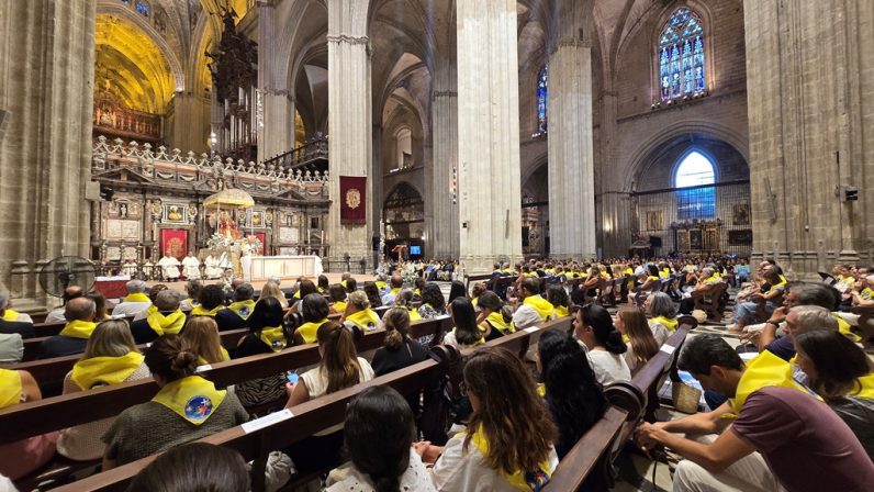 Monseñor Saiz Meneses: «El educador cristiano ofrece la alegría de quien ha encontrado la verdad en Cristo»