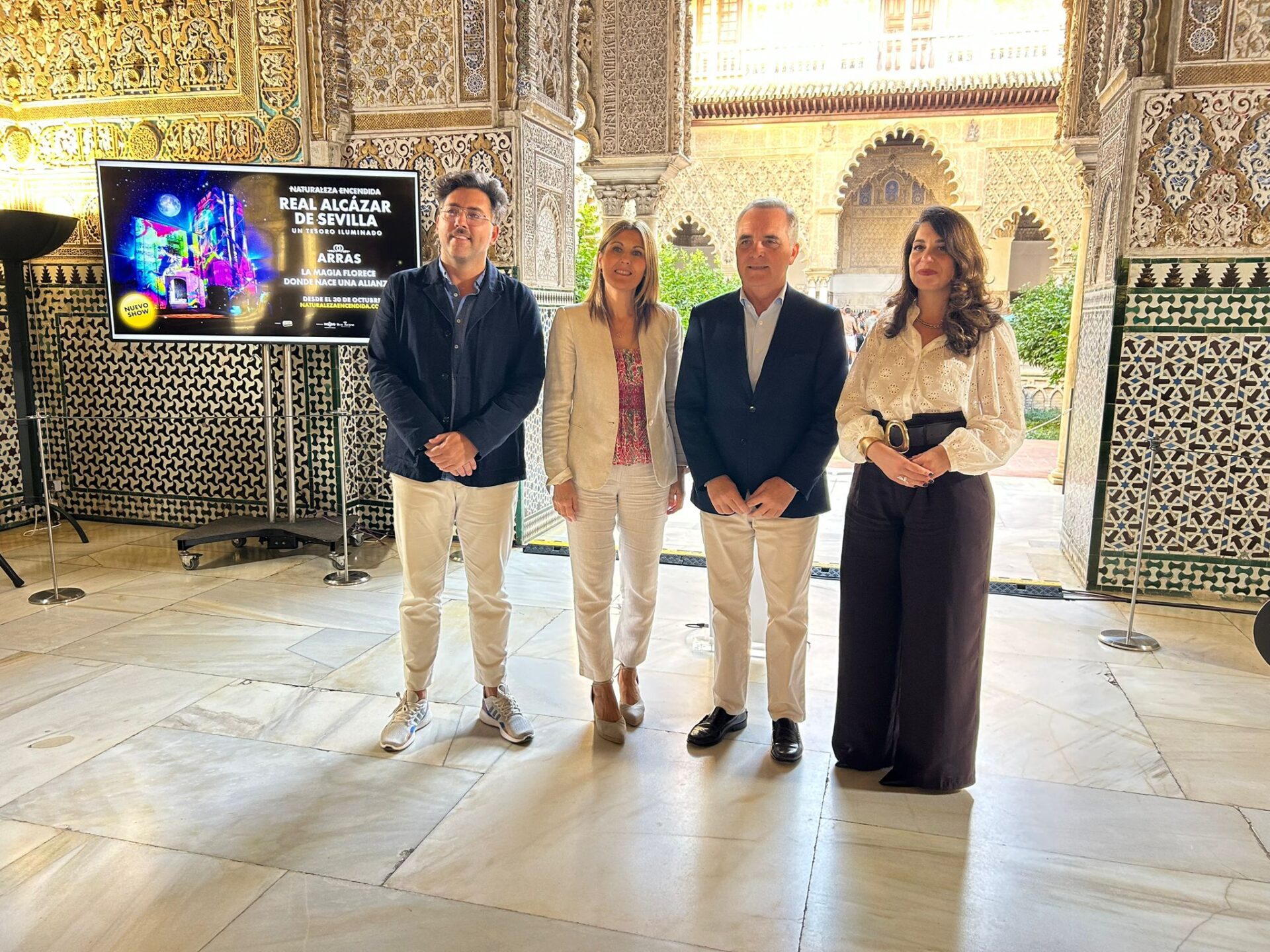 El Real Alcázar acogerá desde el 30 de octubre la nueva edición de Naturaleza Encendida con ‘ARRAS’, inspirado en la boda de Carlos V