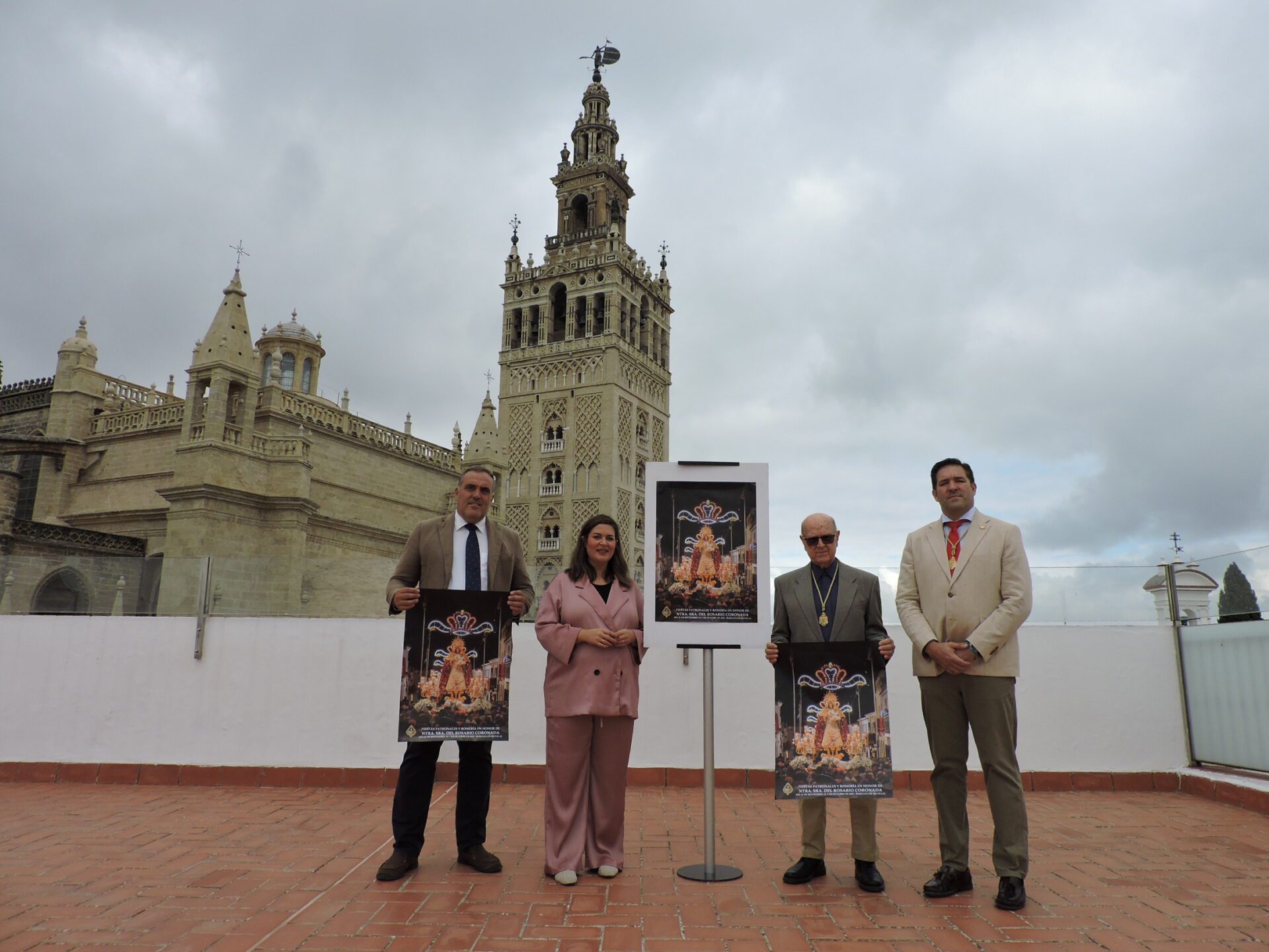 Burguillos presenta en la Casa de la Provincia de la Diputación el cartel anunciador de las Fiestas Patronales de la Virgen del Rosario 2025