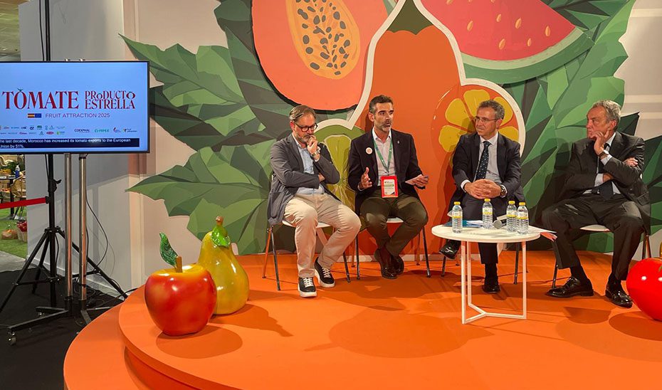 El Gobierno andaluz defiende una PAC fuerte y común para garantizar la sostenibilidad del sector del tomate