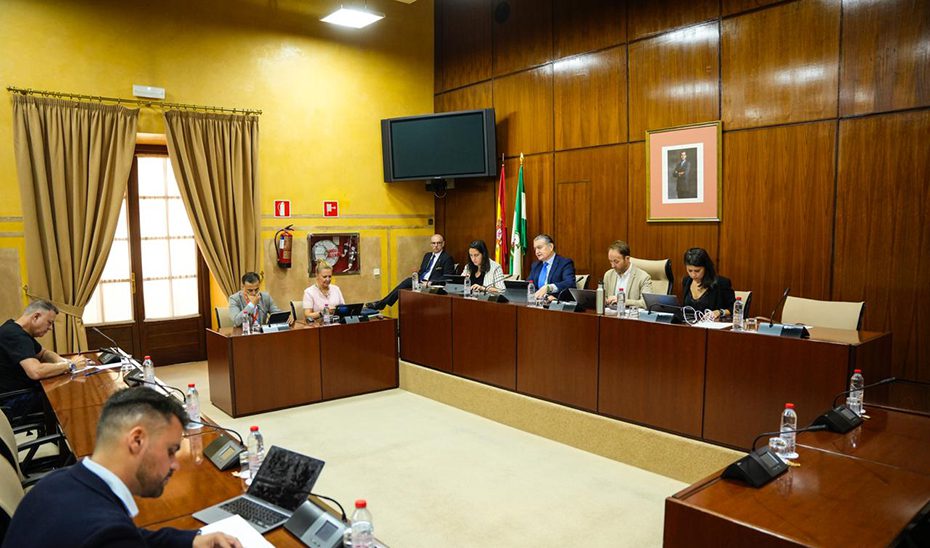 El Plan Andalucía Simplifica ya ha agilizado más de 1,3 millones de expedientes