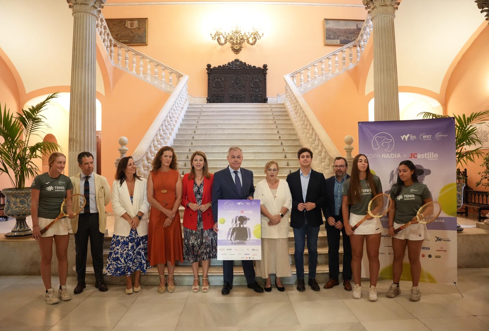 Casimiro Fernández asiste a la presentación de la Copa Nadia de Tenis 2025, evento de referencia en la provincia patrocinado por la Diputación