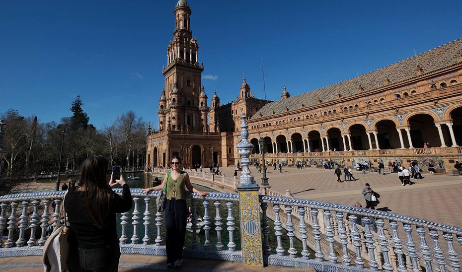 Andalucía recupera el turismo familiar con la llegada de 6,8 millones de visitantes durante 2024