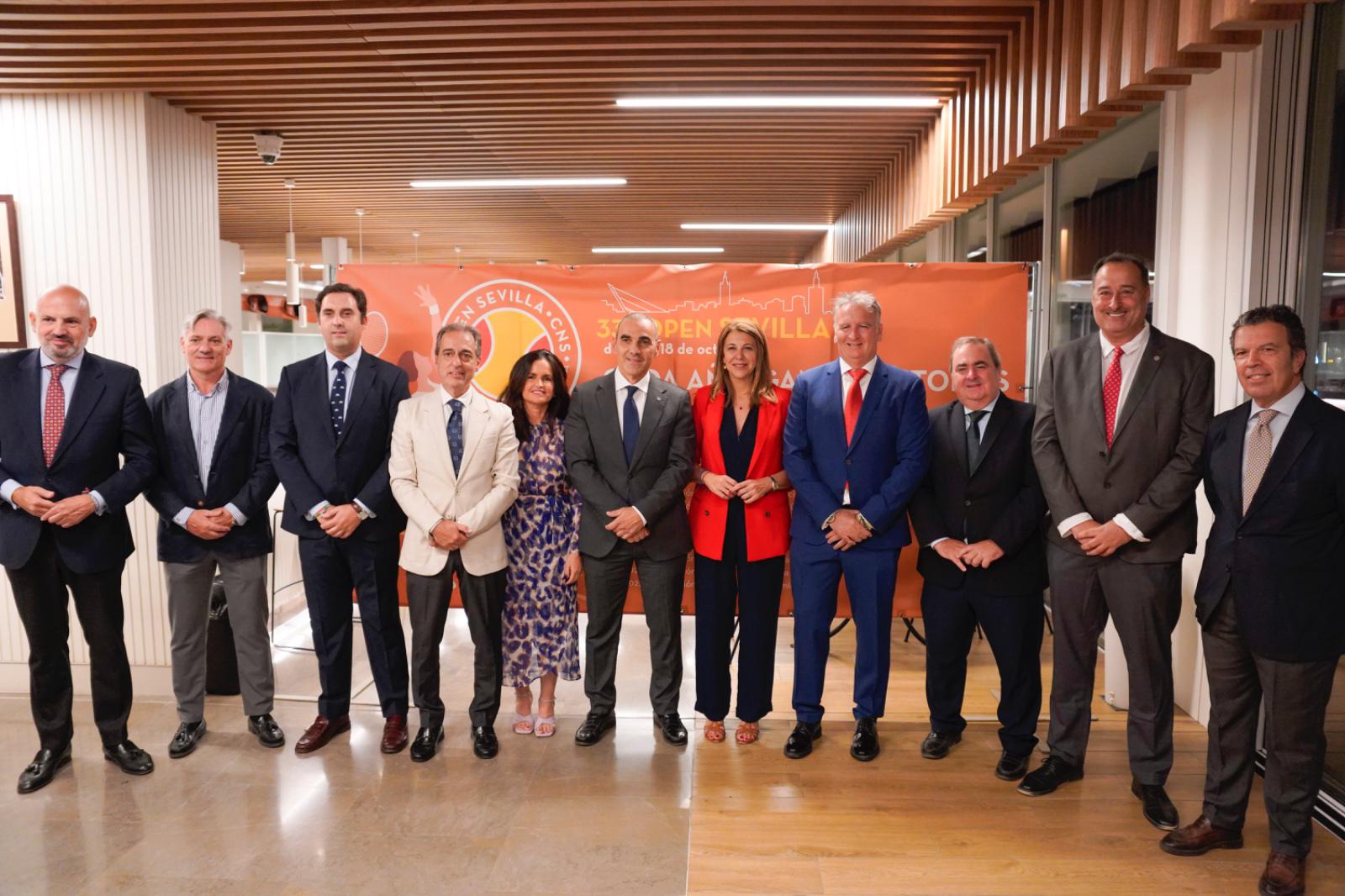 El Ayuntamiento apoya el 33.º Open de Tenis Memorial Ricardo Villena, que une deporte y solidaridad