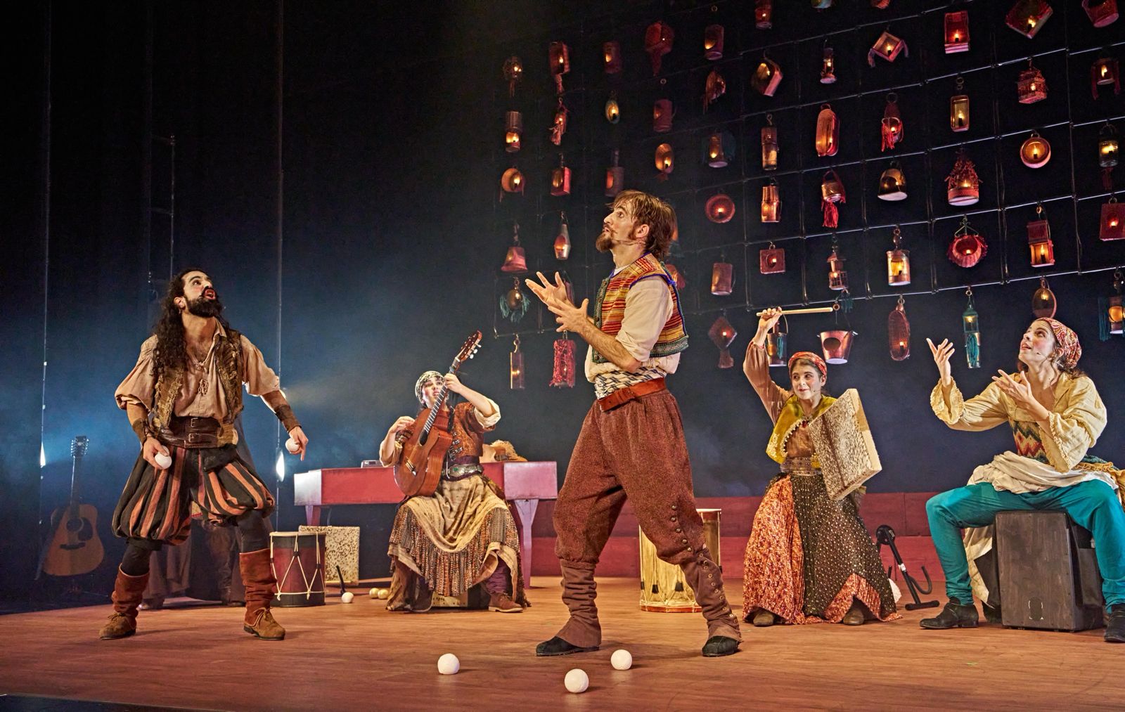 El mejor circo contemporáneo recorre la provincia con Lucas Escobedo y la Compañía Nacional de Teatro Clásico, Truca Circus, Circ Pistolet y Chicharrón Circo Flamenco este fin de semana