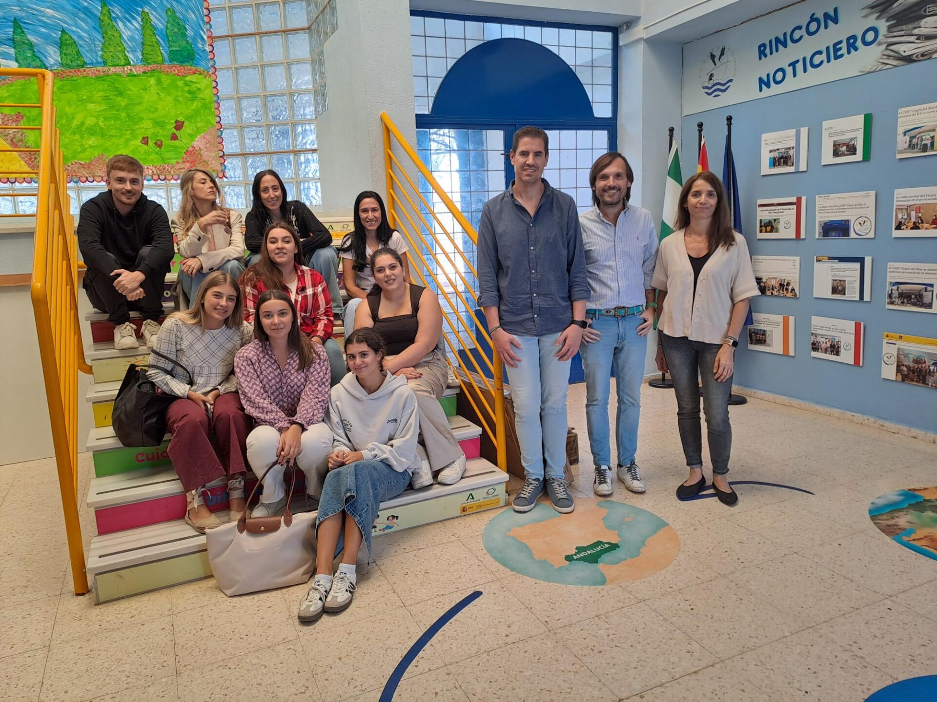 Estudiantes US conocen in situ el modelo pedagógico del CEIP Virgen del Mar de Jerez