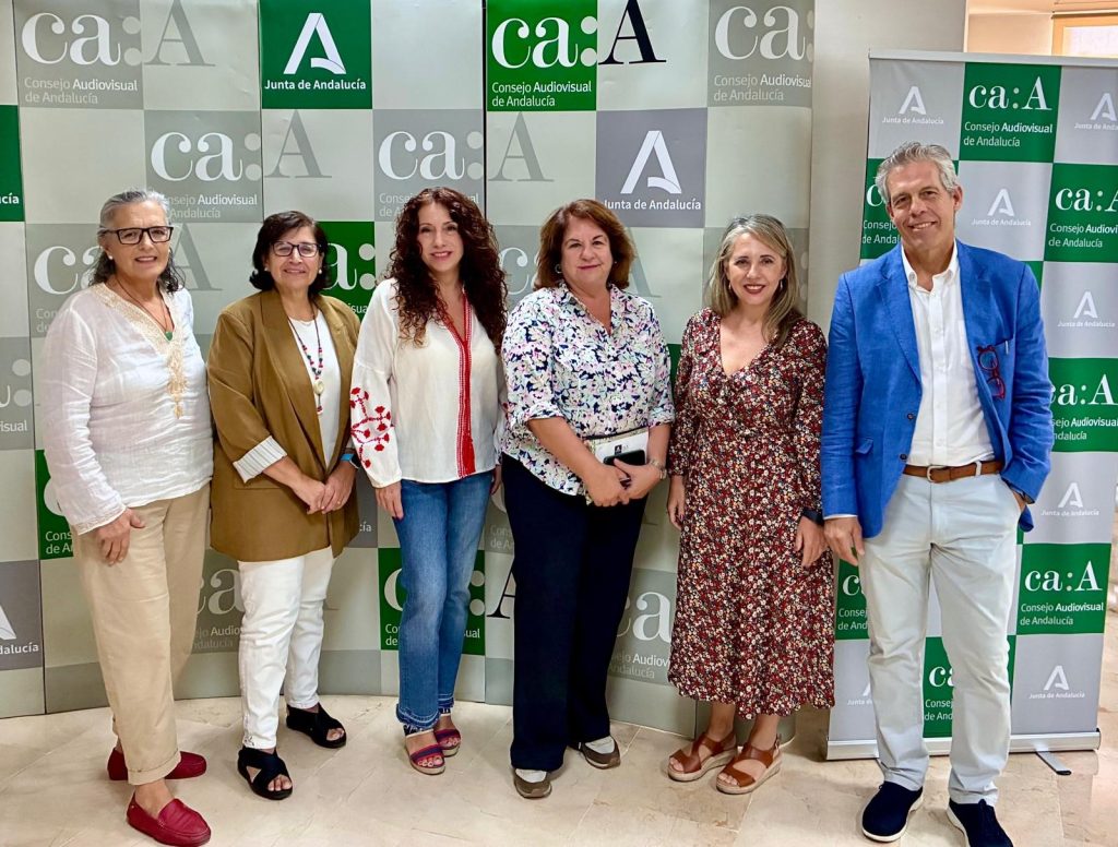 Proteger a los menores y fomentar la alfabetización mediática: una tarea común