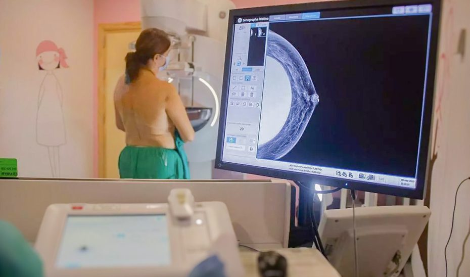 La Junta reafirma su compromiso en la lucha contra el cáncer de mama