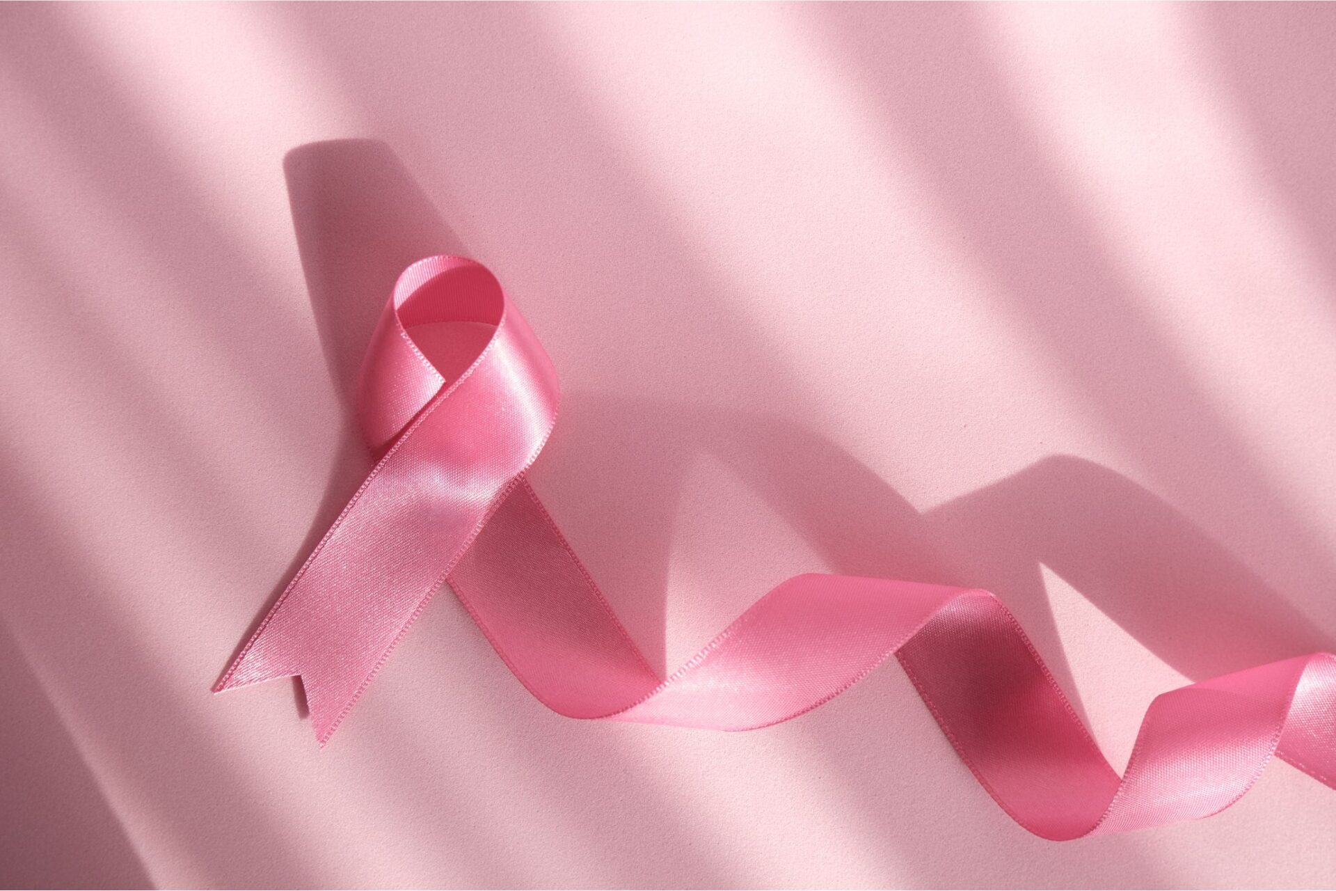 La Universidad de Sevilla se une al Día Mundial contra el Cáncer de Mama