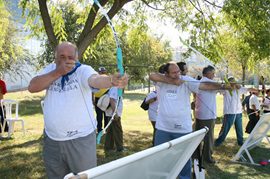 La Junta fomenta la práctica deportiva en las personas mayores de 60 años con la Liga m100