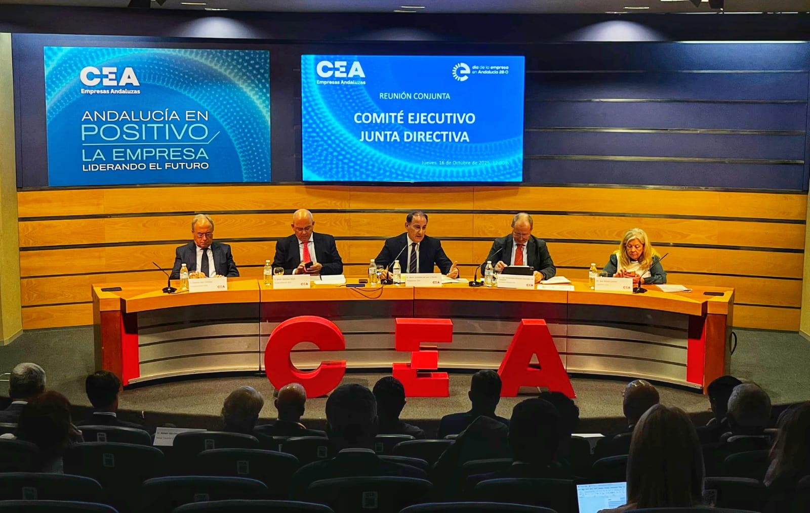 Fuerzas Armadas, Andalucía Trade, Fundación CEOE, Manuel Ángel Martín, Emilio Corbacho, Miguel Sánchez y José Bohórquez serán los distinguidos por el Día de la Empresa en Andalucía CEA – Confederación de Empresarios de Andalucía