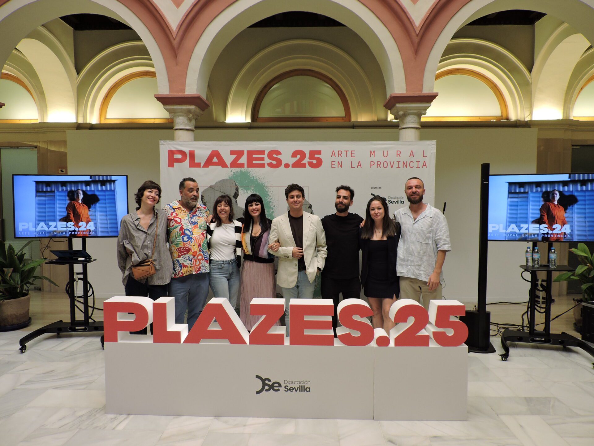 Zésar Bahamonte, Ana Barriga, Ana Langeheldt y Manuel León se incorporan a ‘PLAZES 2025’, el programa de arte mural de la Diputación, que se consolida en su segunda edición