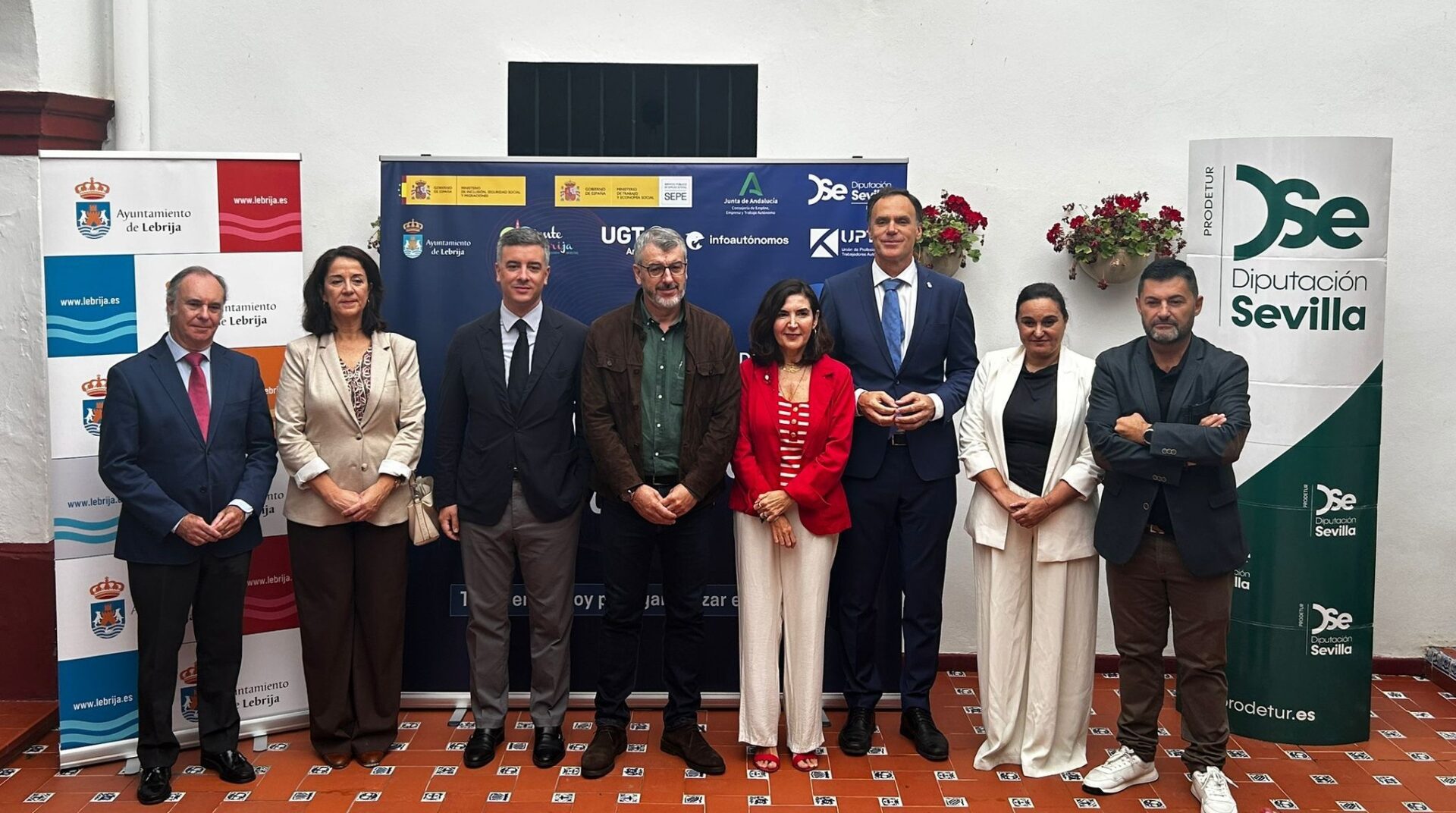 Rodríguez Hans destaca el papel del trabajo autónomo como “pilar esencial del desarrollo territorial” durante la inauguración del I Congreso Nacional de Relevo Generacional