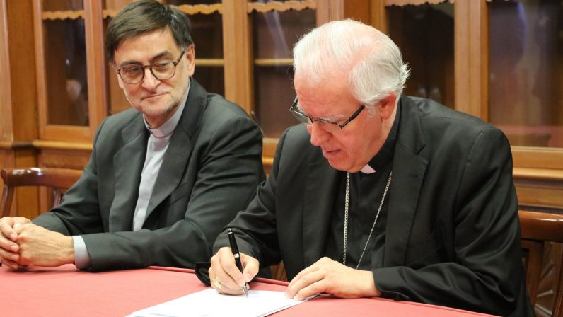 La Archidiócesis de Sevilla cede el uso del Hospital de los Venerables Sacerdotes al Cabildo Catedral para instalar un espacio expositivo