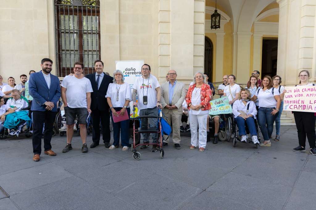 El Ayuntamiento se suma al Día del Daño Cerebral Adquirido y respalda el manifiesto de DACE