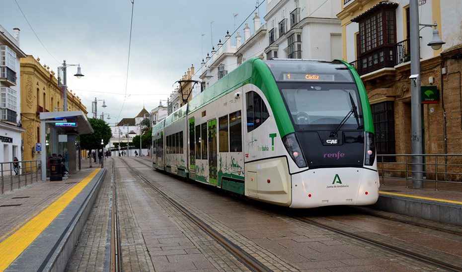 El Trambahía celebra su tercer aniversario con más de seis millones de usuarios transportados