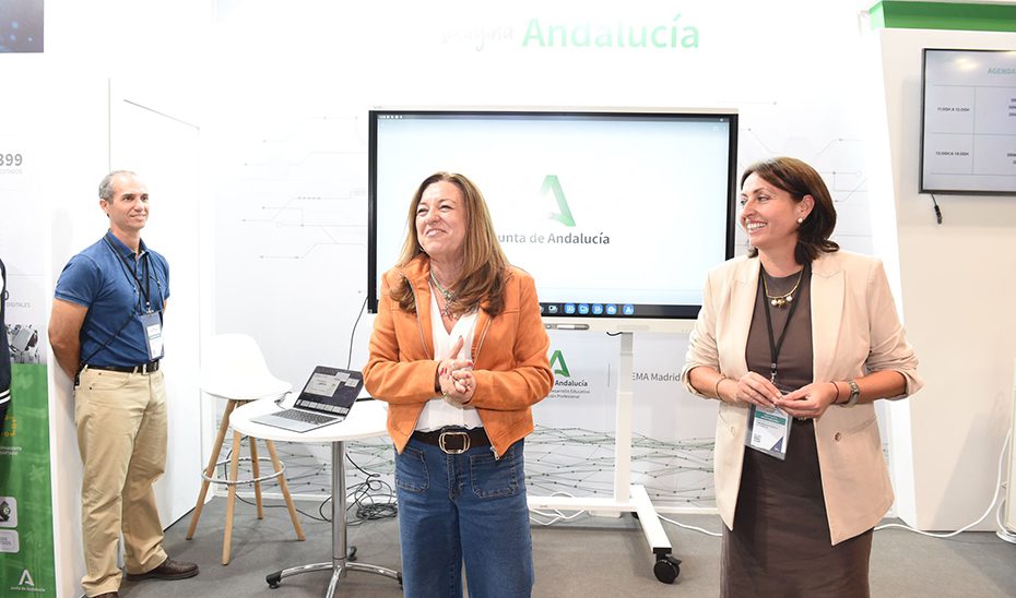 1761656857062MCCastilloSIMOest.jpg La Junta apuesta por la IA para que los docentes dediquen más tiempo a experiencias de calidad