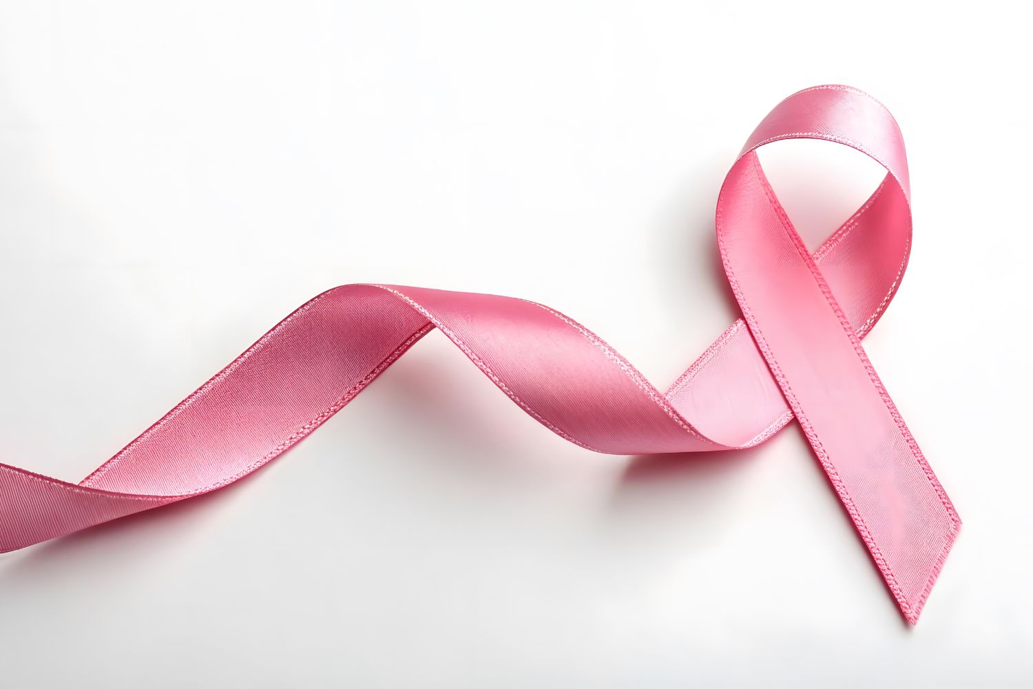 cancerdemama_lazo02.jpg La US refuerza su compromiso con la salud por el Día Mundial del Cáncer de Mama