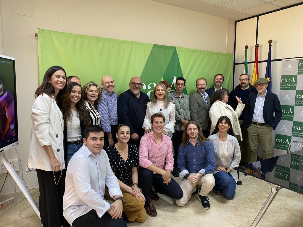 Los nuevos modelos de producción de contenidos y el papel de los influencers son debatidos en el II Seminario CAA