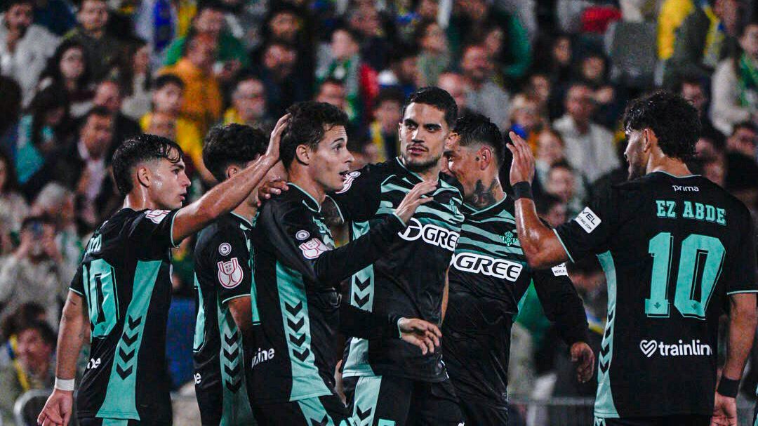 54240.jpg El Real Betis elimina al Atlético Palma del Río (1-7)