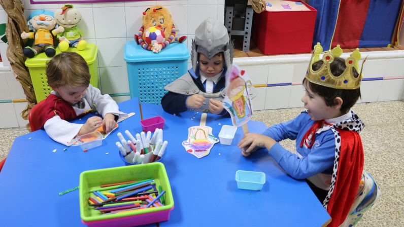 todossantos_cole-scaled-796x448.jpg Los colegios religiosos recuperan la celebración de ‘Todos los Santos’