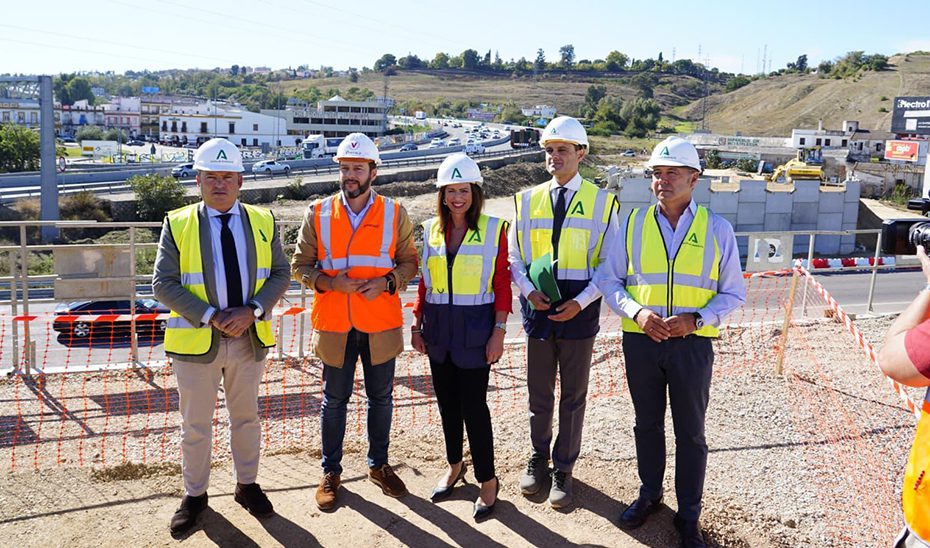 La Junta acelera en Sevilla las obras del carril BUS-VAO del Aljarafe Norte, al 65% de ejecución