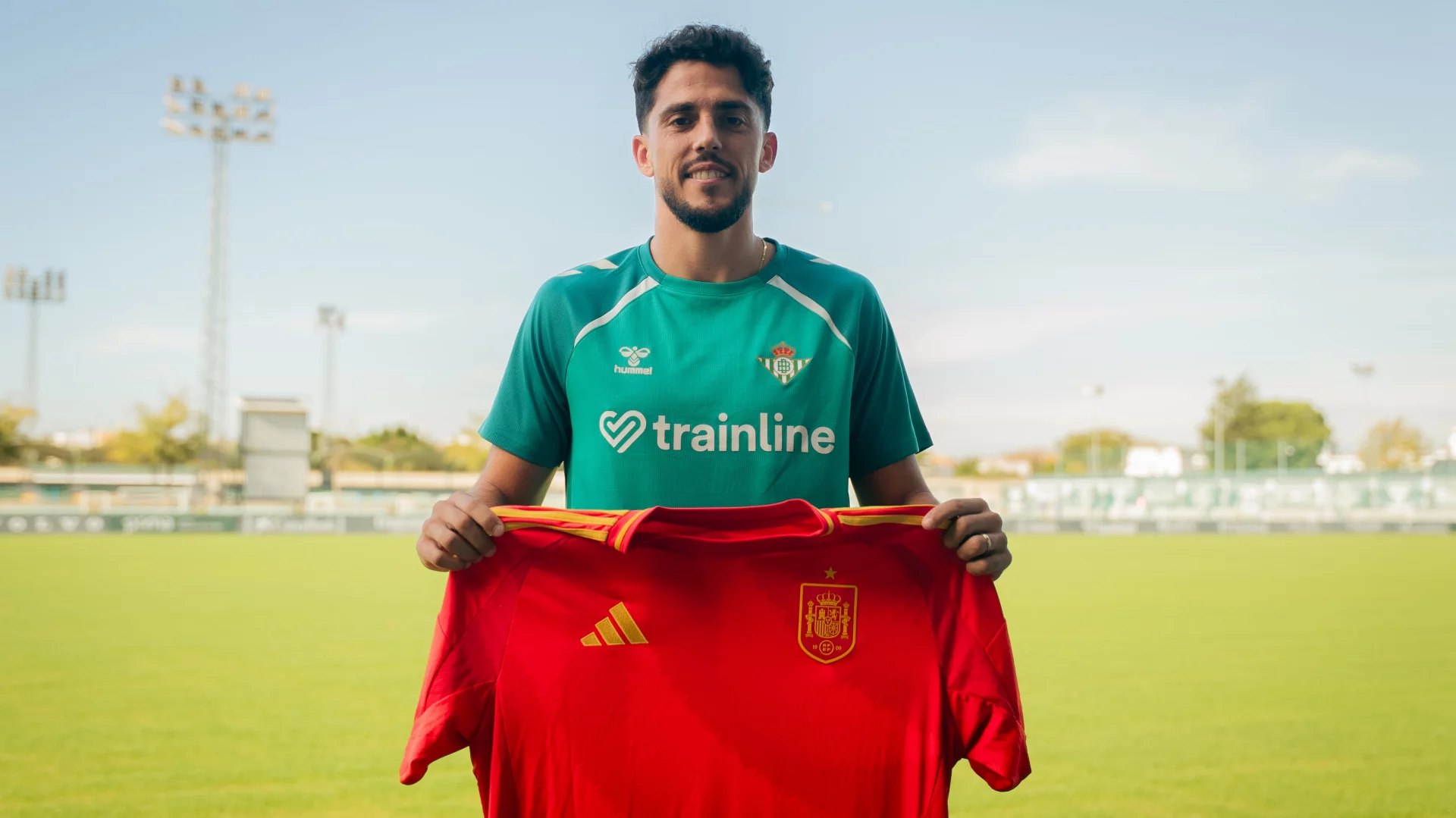 Pablo Fornals, convocado por la selección española para los encuentros ante Georgia y Turquía