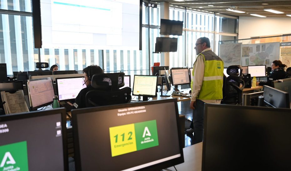 Muere un trabajador al caer desde el tejado de una nave en Maracena