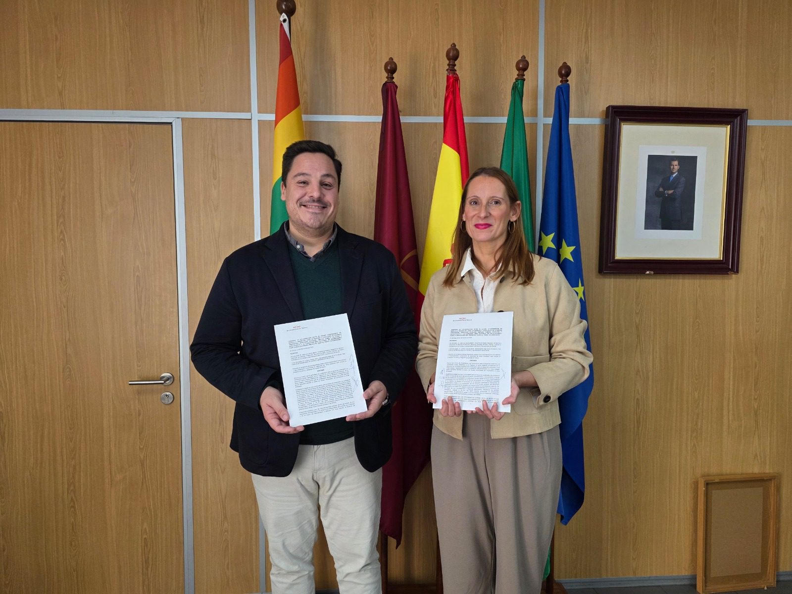 El Ayuntamiento firma con la Fundación Tres Culturas un convenio para “Sevilla, Tierra de Diversidad”