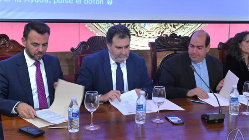 Cáritas Universitaria y la Hermandad de Los Estudiantes ofrecen 75 ayudas para estudiantes sin recursos