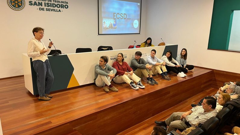 Catequistas de la Archidiócesis reciben formación sobre acompañamiento a personas con trastorno del espectro autista