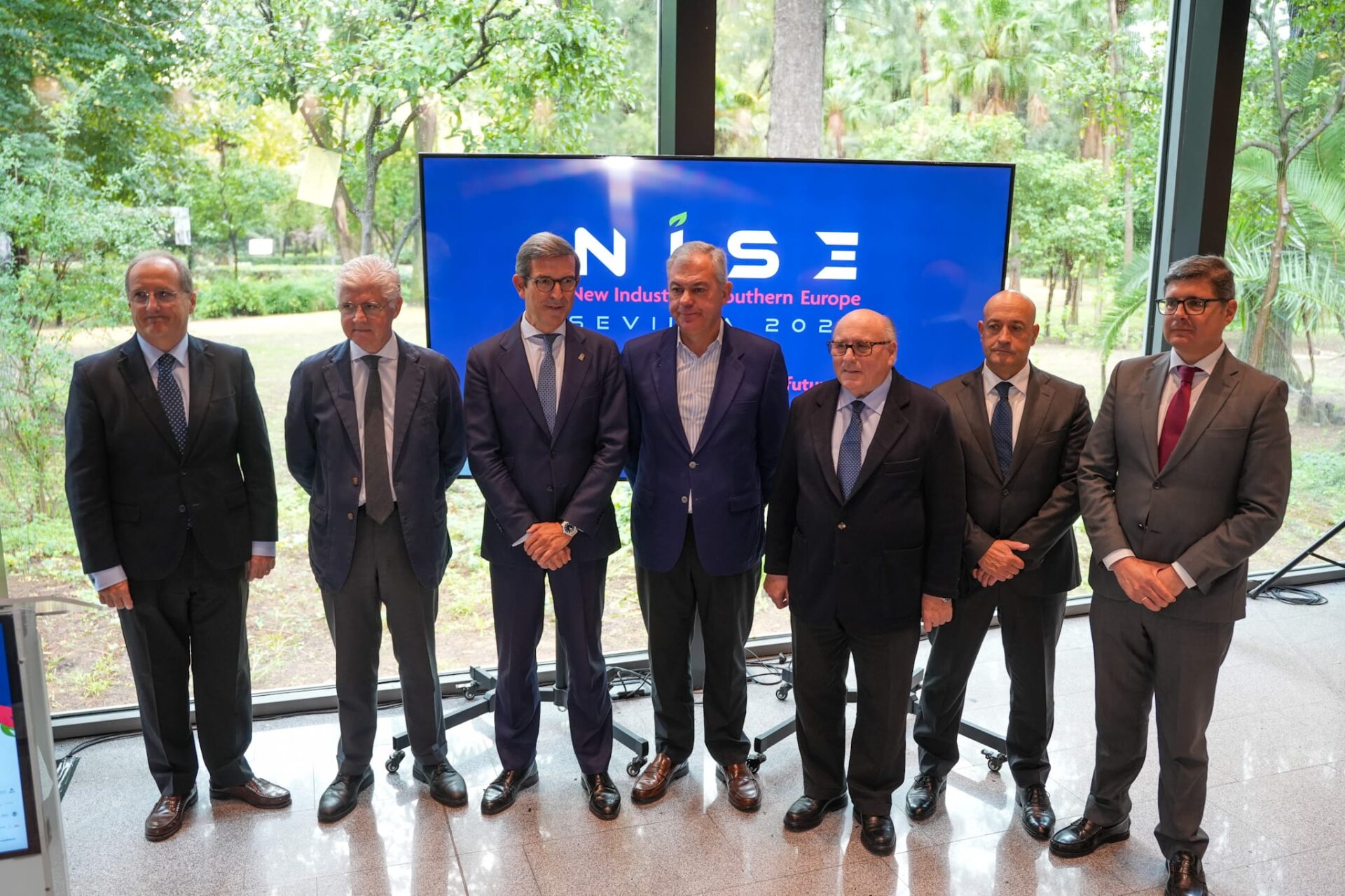 El Alcalde Sanz destaca que la celebración del primer congreso NISE demuestra la consolidación de Sevilla “en la transformación y diversificación de su modelo económico como polo industrial y tecnológico del sur de Europa”