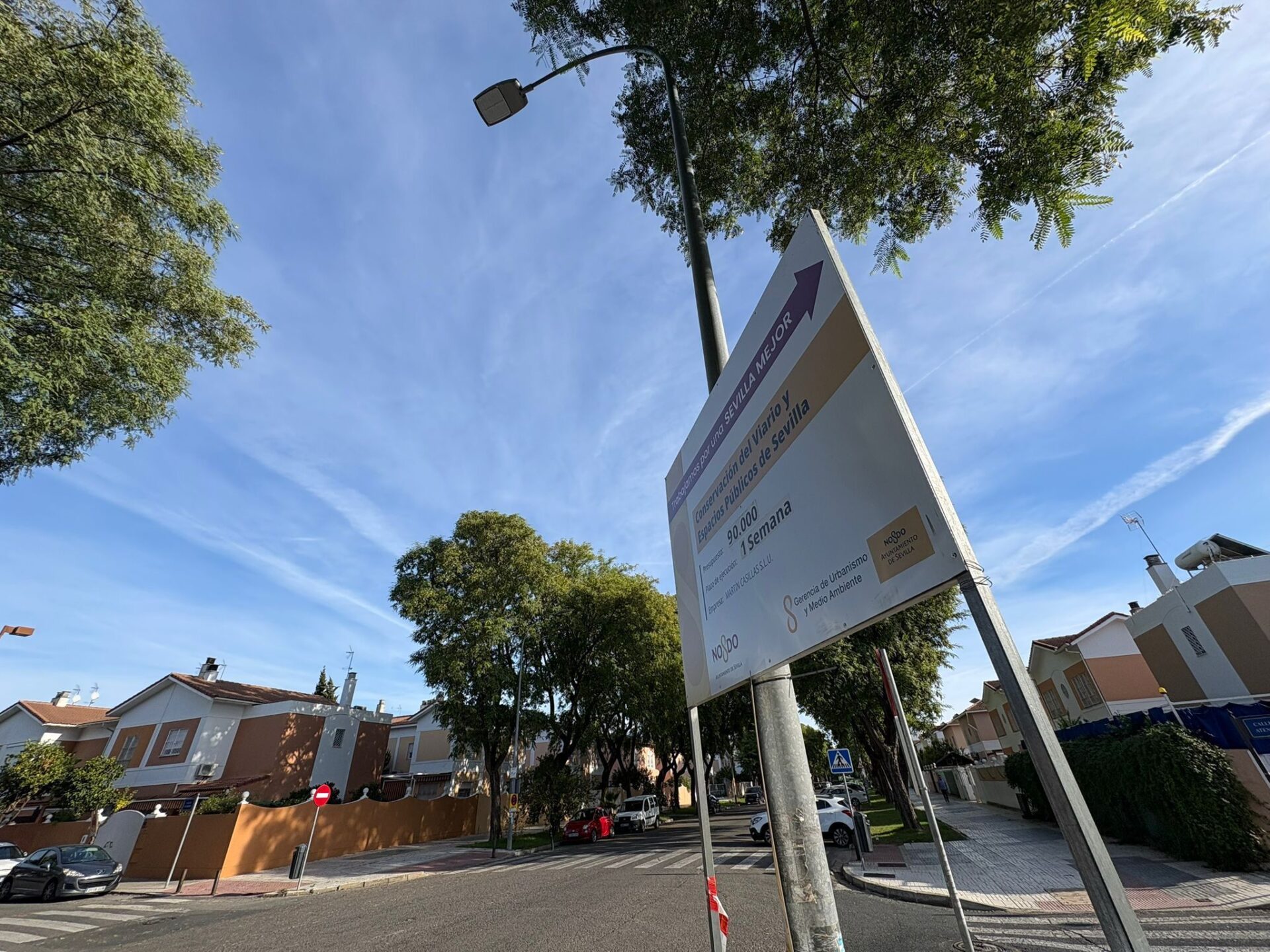 El Ayuntamiento realiza cinco nuevos reasfaltados en calles de Nervión y Sevilla Este a partir del próximo lunes 17 de noviembre