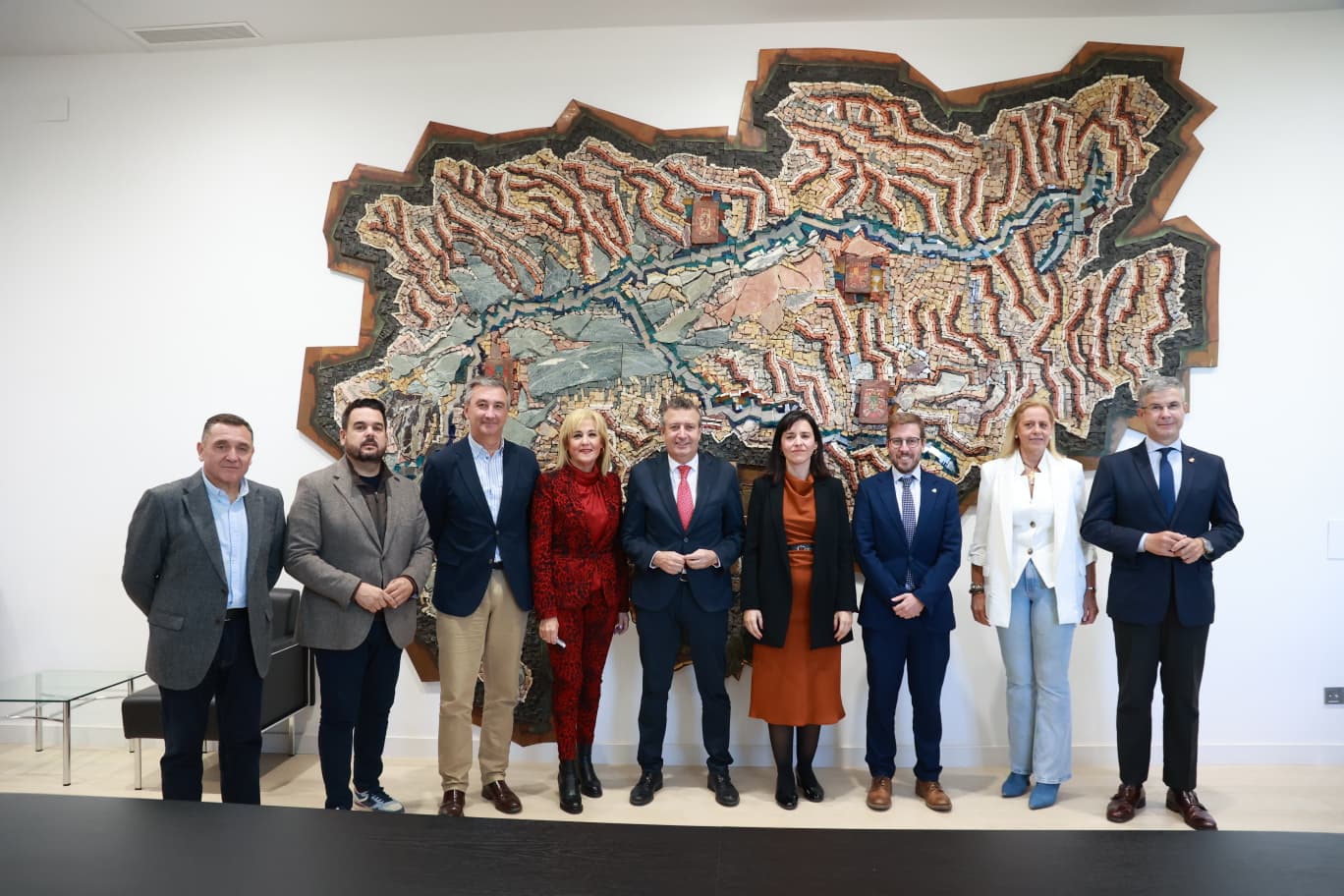 Aljarafesa y la Confederación Hidrográfica del Guadalquivir firman un convenio para reforzar el abastecimiento de agua en el Aljarafe