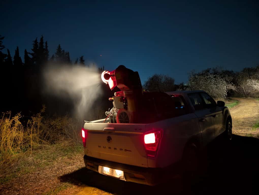 Gelves refuerza la protección frente al Virus del Nilo con fumigaciones en zonas verdes