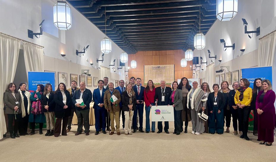 El Gobierno andaluz formará al personal de los servicios sociales comunitarios sobre antigitanismo