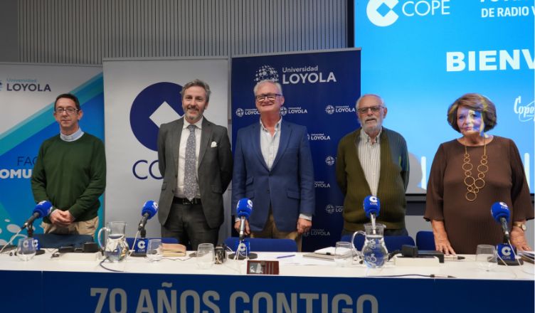 La Universidad Loyola celebra los 70 años de historia y compromiso social de Cope Sevilla
