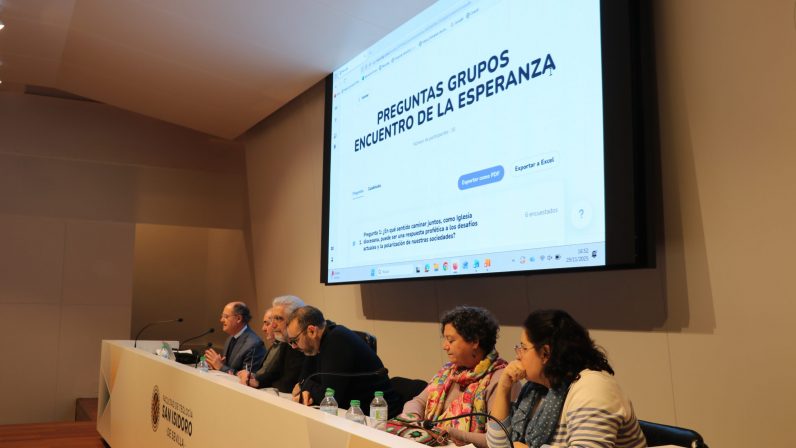 Mons. Marín: «Este encuentro es el testimonio de una Iglesia viva»