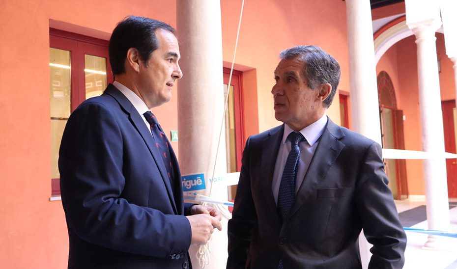 Junta y TSJA coinciden en alertar del gran déficit de jueces en Andalucía que dificulta la reforma judicial