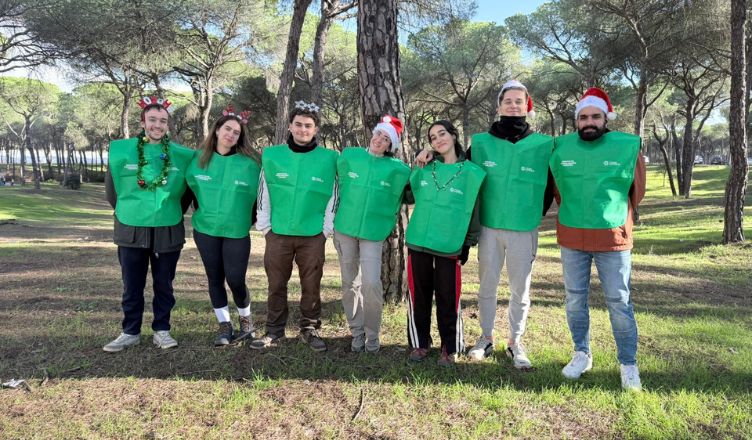 La Universidad Loyola se suma a la Plantación en Red para restaurar nuestros bosques