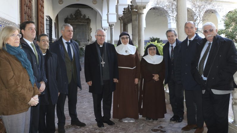 El arzobispo visita Santa Inés, primer convento beneficiario del programa ‘Sevilla Oculta’