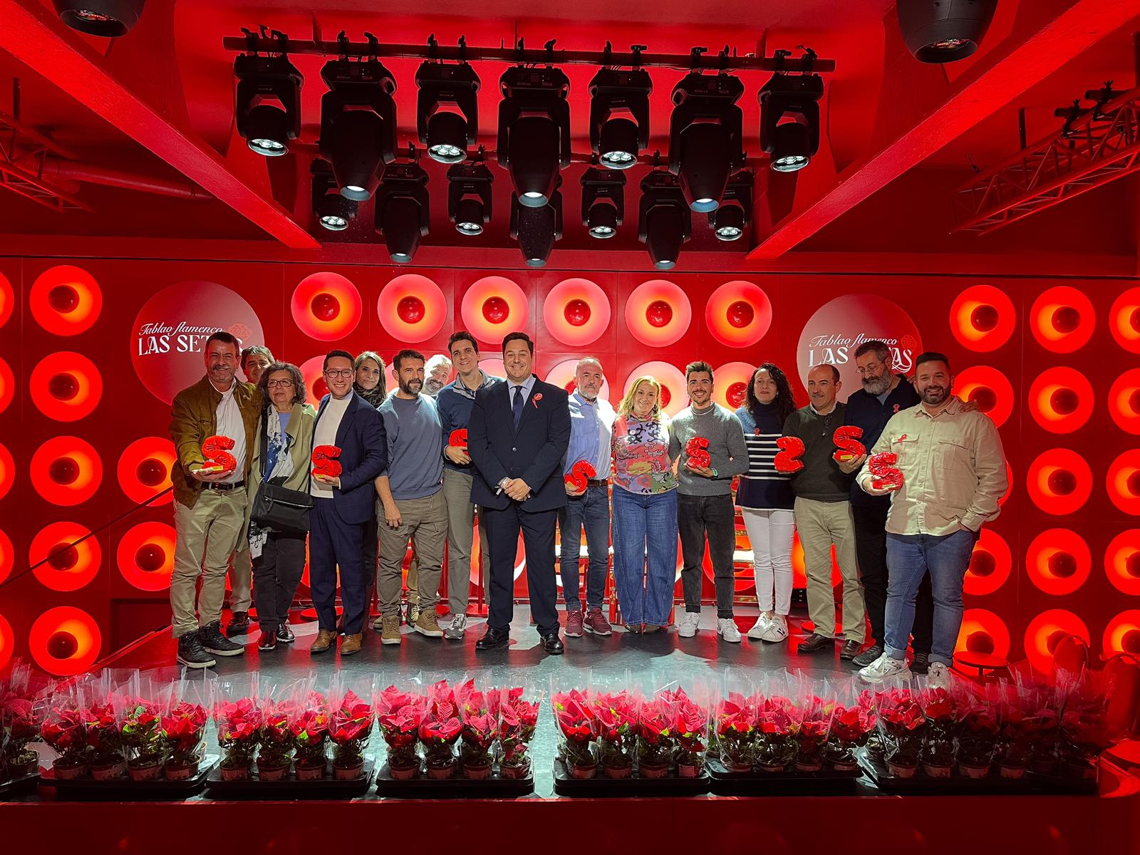 El Ayuntamiento homenajea en el Día del VIH a personas y entidades que trabajan contra el virus y el estigma