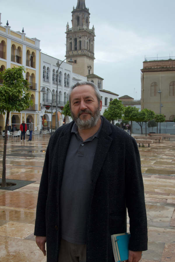 El poeta Francisco Silvera leerá poemas de su última obra en la Biblioteca Provincial de Huelva